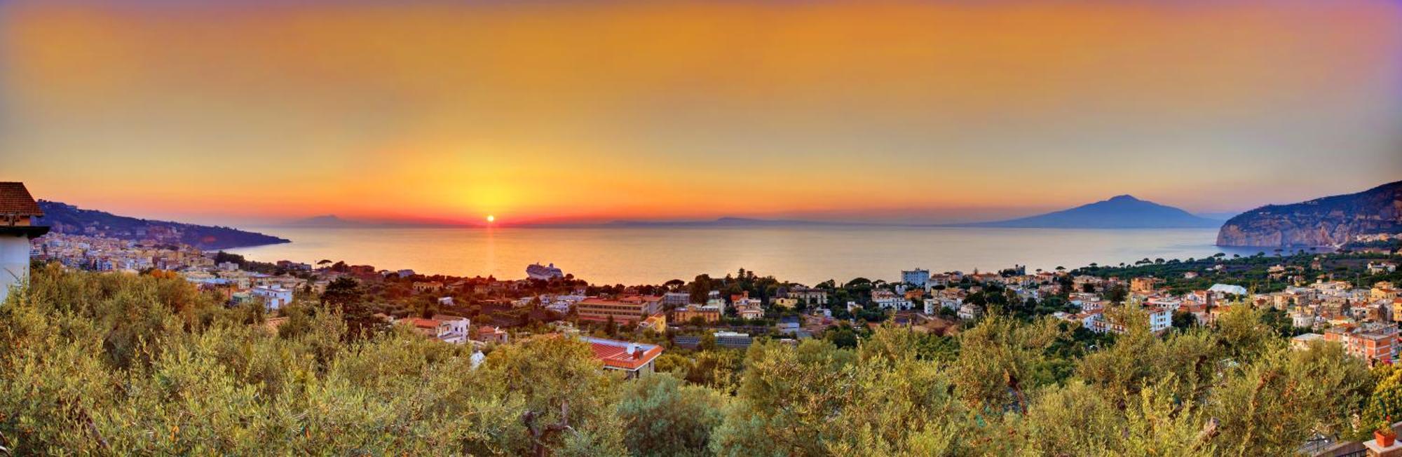 M Suites Sorrento Luaran gambar
