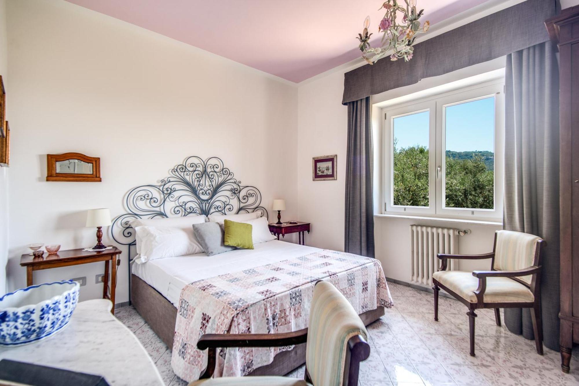 M Suites Sorrento Luaran gambar