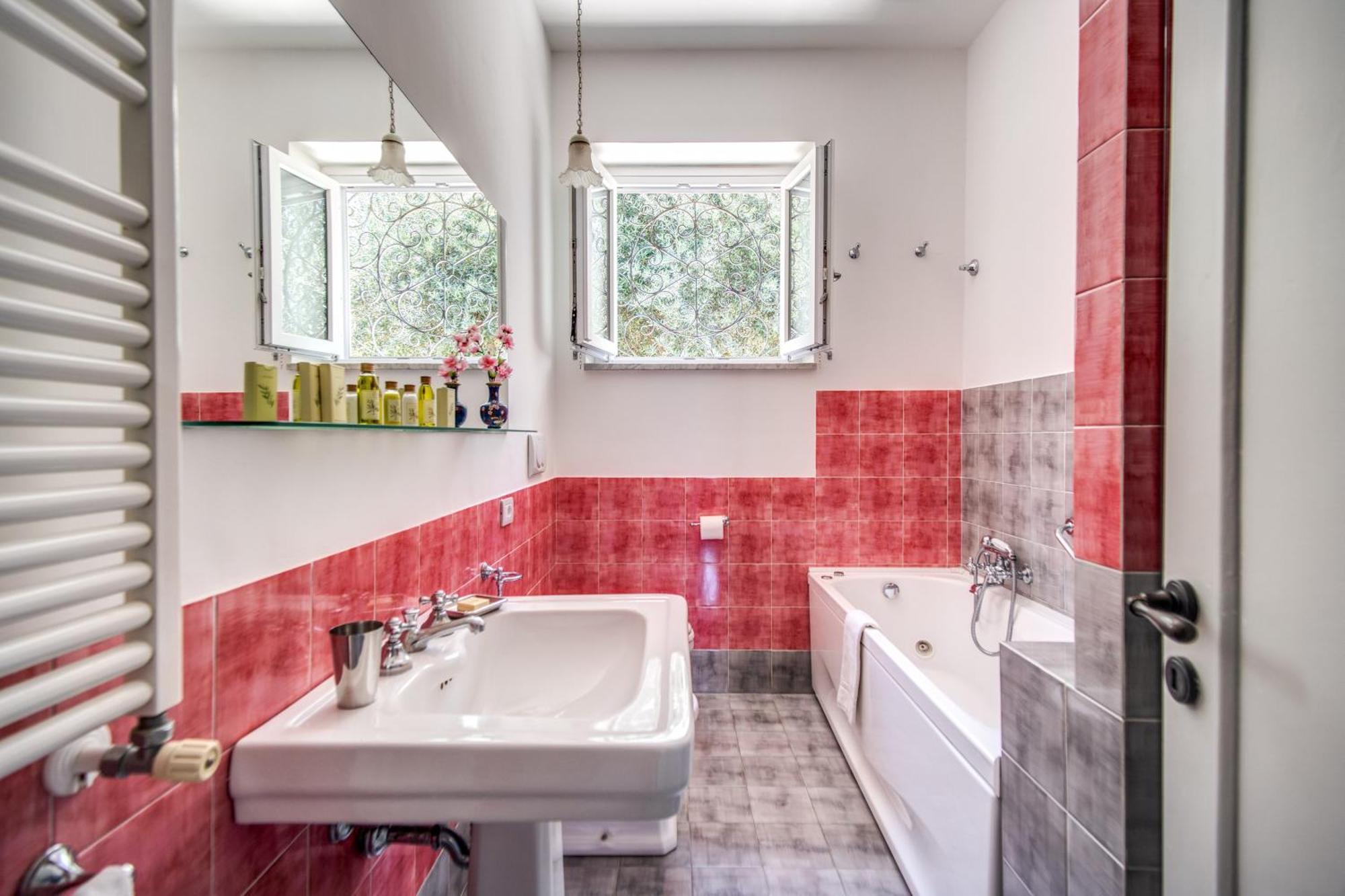 M Suites Sorrento Luaran gambar