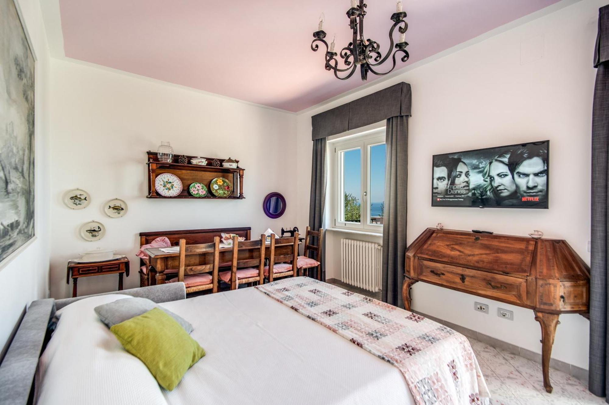 M Suites Sorrento Luaran gambar
